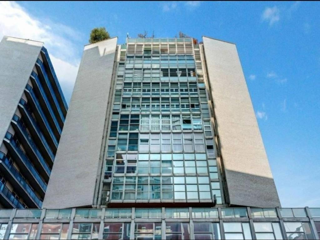 Sky View -Porta Nuova- Appartamento 7 Con Terrazzo Milan Exterior photo
